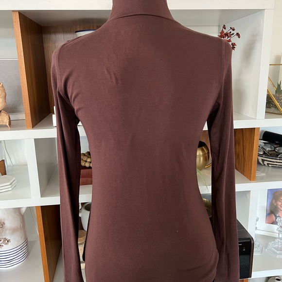 Chocolate brown Turtleneck top in size medium - Picture 3 of 7